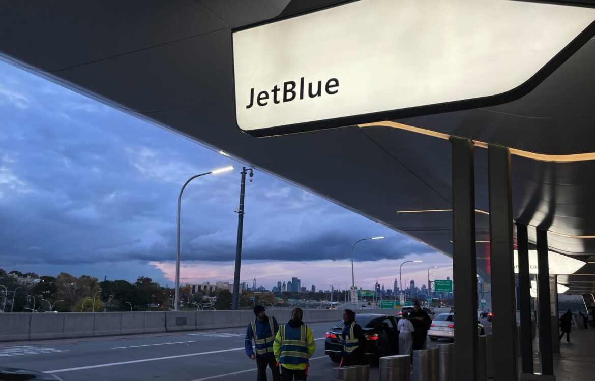 The TravelCenter - Booking 24 hours a day - JetBlue to chop some routes after decide bars Spirit...