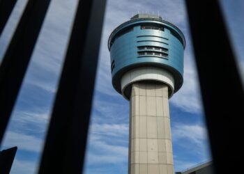 The TravelCenter - Booking 24 hours a day - Home