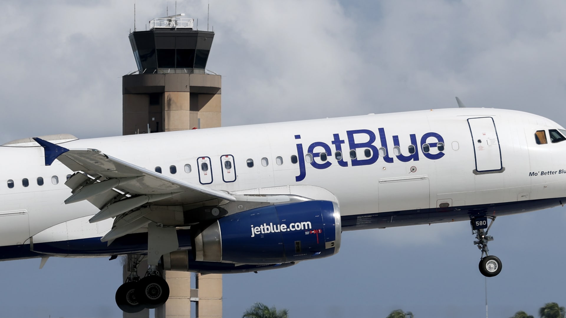 The TravelCenter - Booking 24 hours a day - JetBlue is betting big on Fort Lauderdale airport
